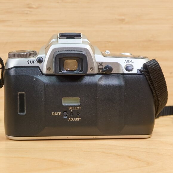 Pentax MZ-6 35mm slr Film Camera, w/ SMS Pentax FAJ 28-80mm Lens, Made in Japan - Picture 6 of 9